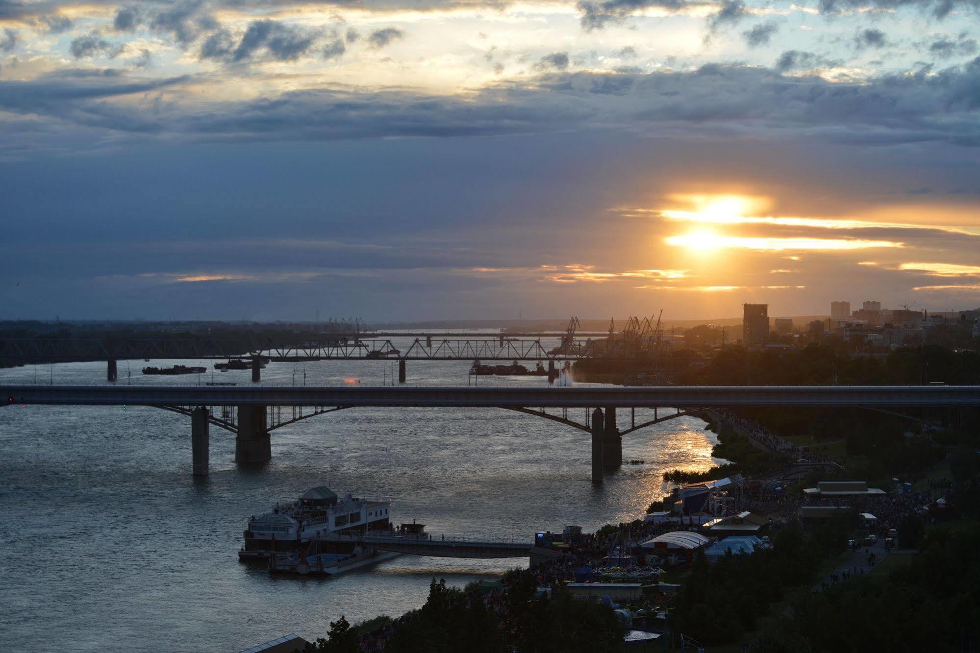 River Park Novosibirsk Bagian luar foto